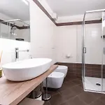 Mgh - Caesar Luxury