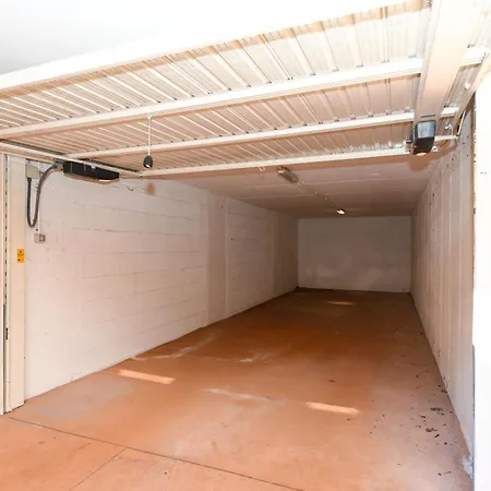 Caesar Luxury M14 アパート