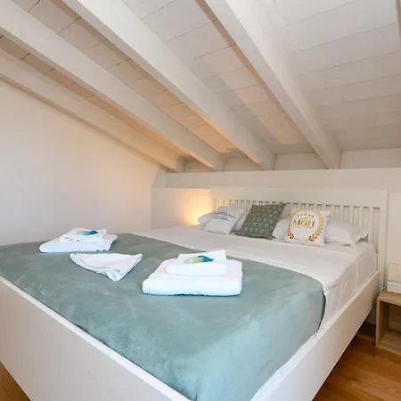 Caesar Luxury M14 シルミオーネ