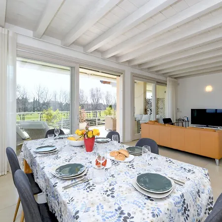 Caesar Luxury M14 アパート