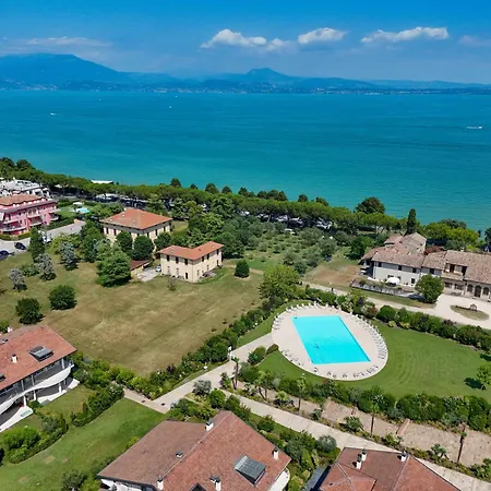 アパート Caesar Luxury M14 シルミオーネ